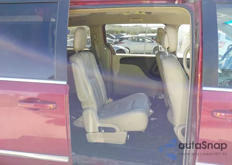 2013 Chrysler Town & Country Touring из США, поврежденный, VIN 2C4RC1BG0DR528986